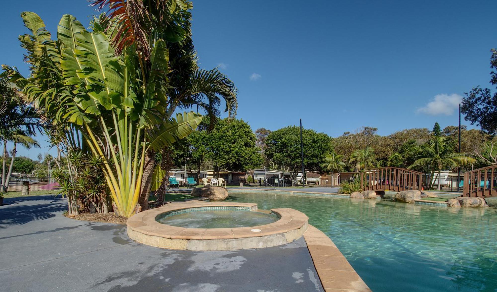 Big4 Manning Point Holiday Park Bagian luar foto